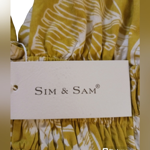 NWT Sim & Sam V-neck cotton crop.  Womens.  Size: Small - Picture 3 of 8